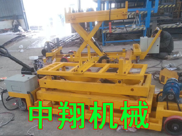 金龍客車(chē)定制機(jī)以按期完工！！！